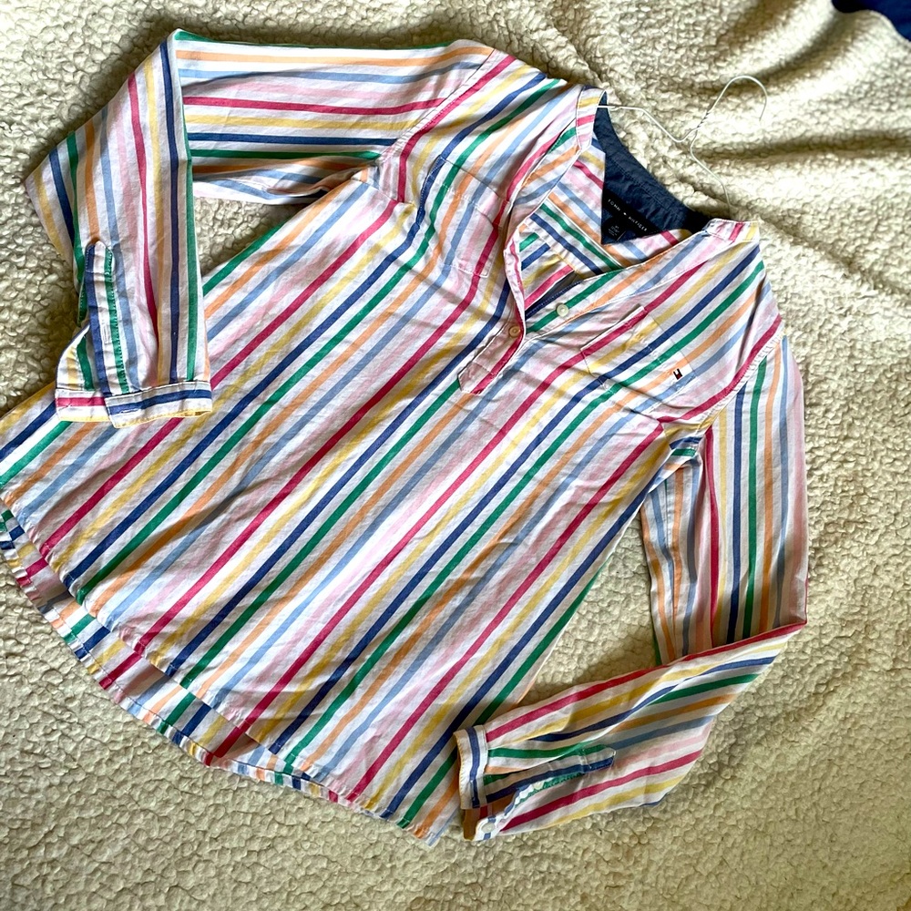 Tommy Hilfiger quarter sleeve dress shirt🤩
